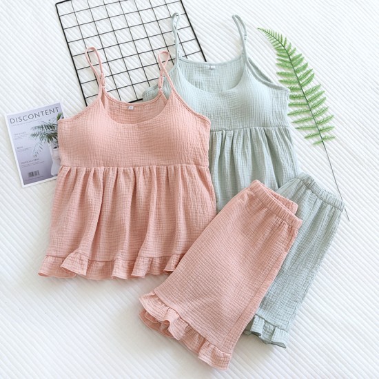Women's spring and summer pure cotton gauze pajamas, fresh and sexy, sexy suspender shorts loungewear set with bra pads.
