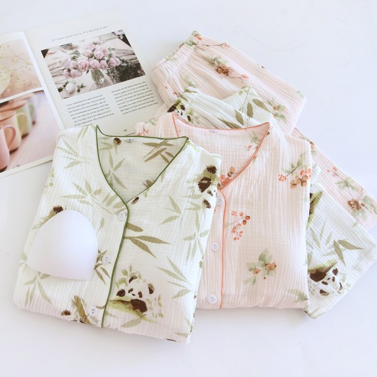 Autumn and winter couple's pajamas, German fleece, warm long sleeves, men and women's wide fleece, loose, plus-size loungewear two-piece set.