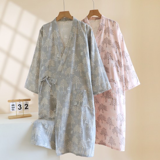Couple pure cotton gauze nightgown, pine tree-style, thin, men's and women's spring, summer, and autumn bathrobes, loose cotton kimono pajamas.