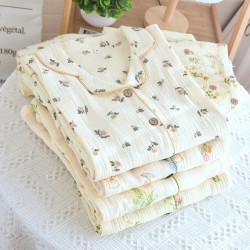 Postpartum postpartum clothes, pure cotton double-layer gauze, thin, spring and summer, long-sleeved nursing pajamas, all-cotton loungewear sets.